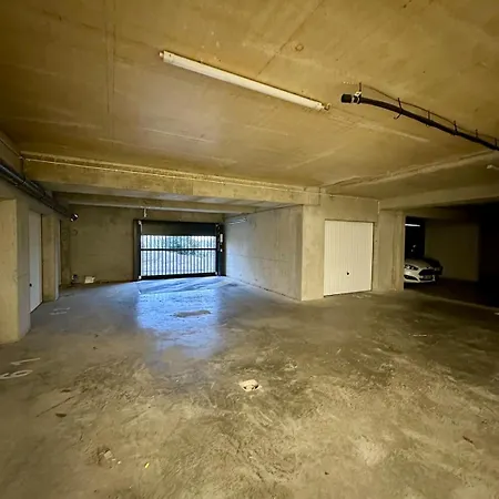 Incredible Sea View And Covered Parking Space *