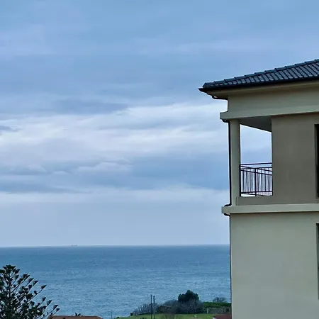Apartment Incredible Sea View And Covered Parking Space
