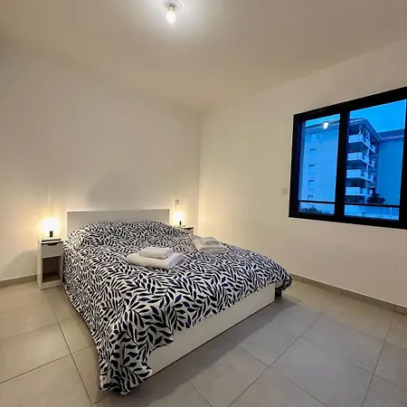 Incredible Sea View And Covered Parking Space * Bastia (Corsica)