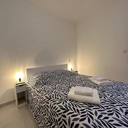 Incredible Sea View And Covered Parking Space Apartment Bastia (Corsica)